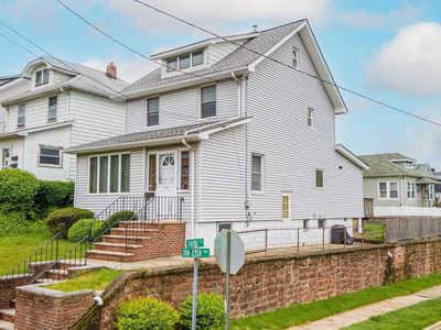 649 Ten Eyck Ave, Lyndhurst, NJ, 07071