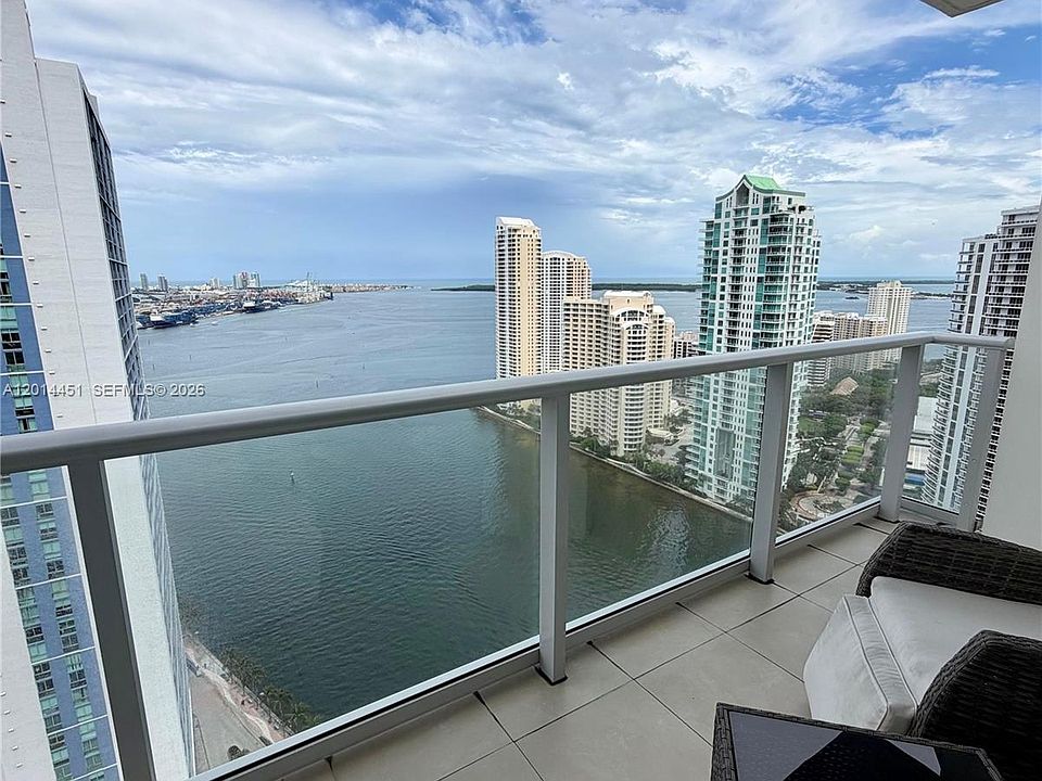 1st image of 300 S Biscayne Blvd #T-3212
