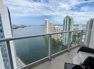 Met 1 Condo, Miami, FL 33131