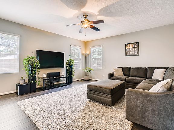 4th image of 1175 Tessier Dr