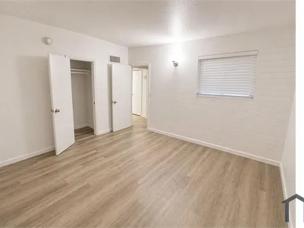 5747 S 34th Pl, Phoenix, AZ 85040