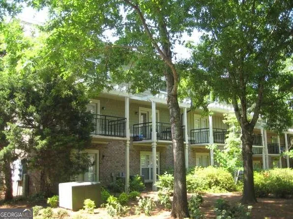 660 Barnett Shoals Rd APT 129, Athens, GA 30605