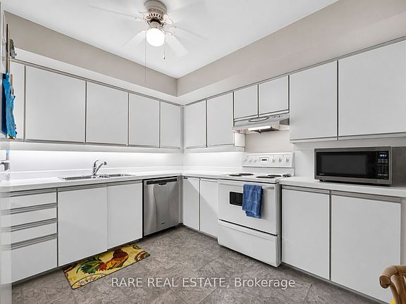 3rd image of 1177 Yonge St #412