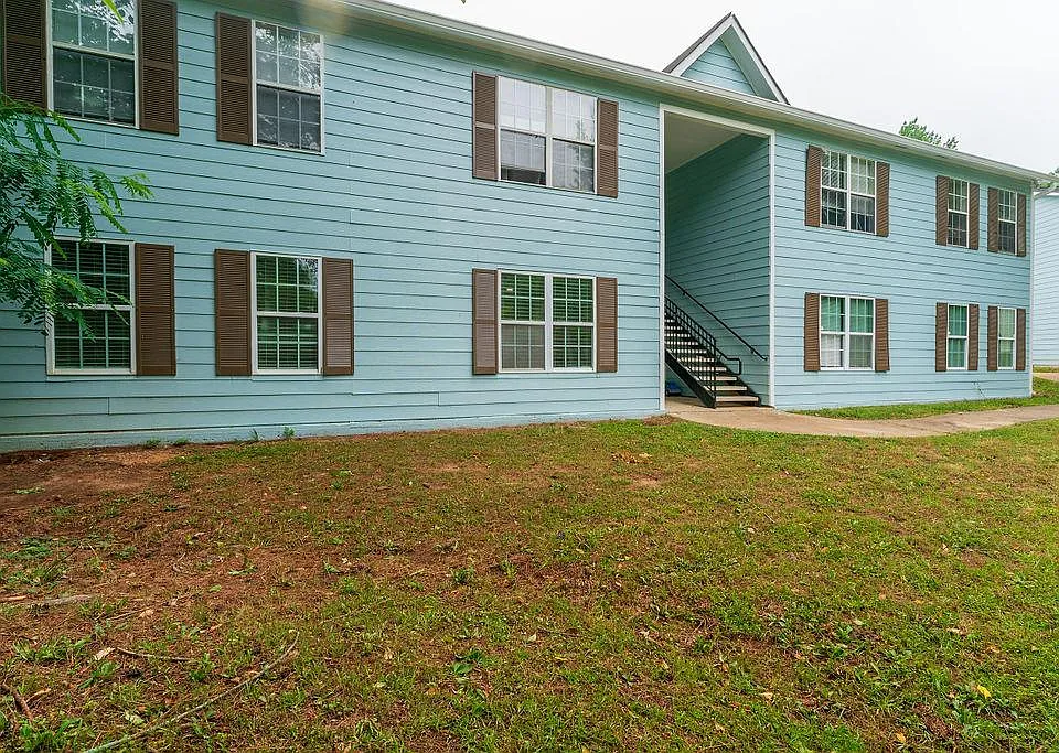 8373 Thomas Rd #202