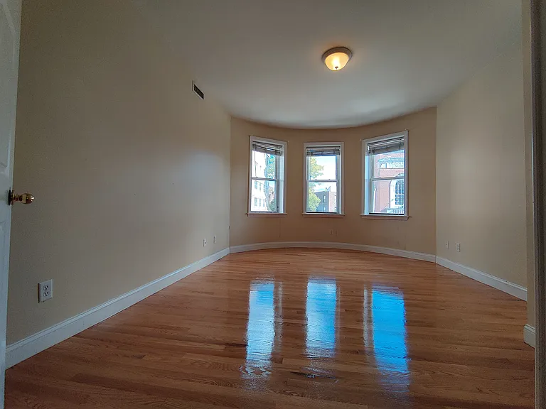 49 Saint Marys St #3 — Photo 21