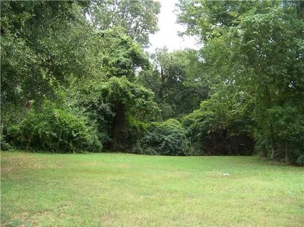 1768 W Lloyd Cir, Memphis, TN 38108