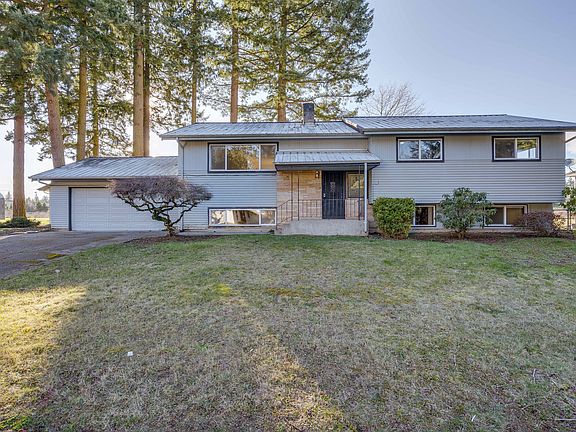 2nd image of 1300 NE 139th Ave