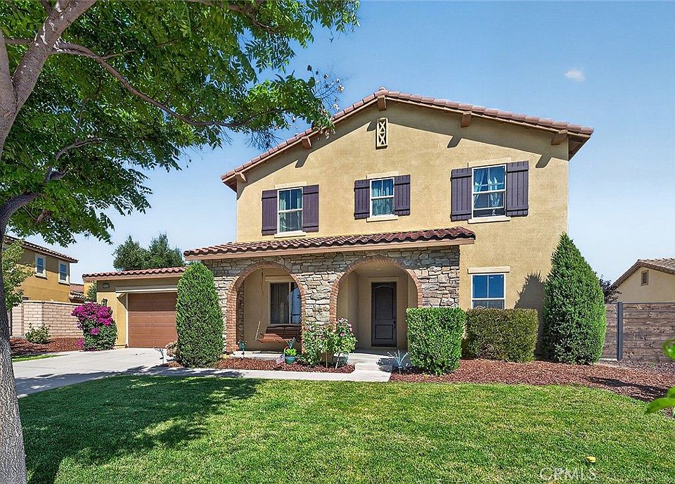 1st image of 35530 Birchbrook Ln