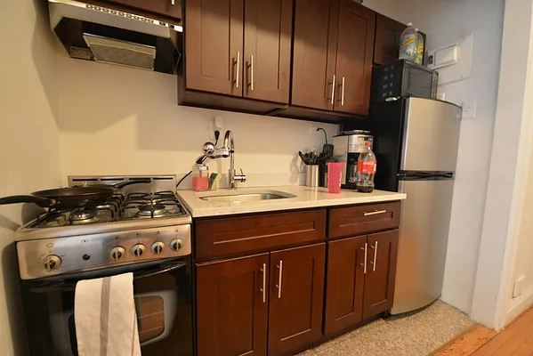 Rented by Keller Williams NYC | media 22