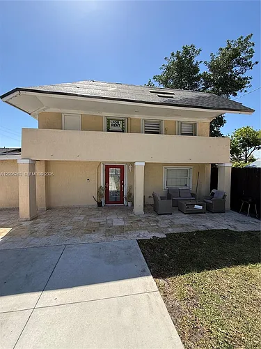 6716 NW 6th Ave #2 Photo 1