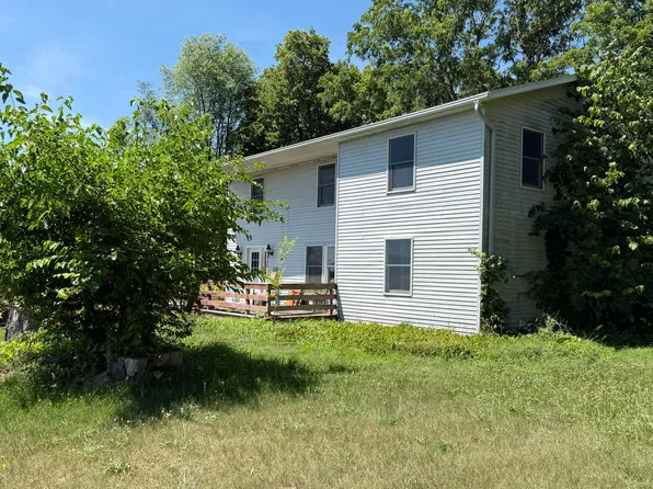 4488 Miriam Rd, Belding, MI 48809