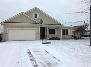 1615 Sunnyslope Dr, Racine, WI 53406