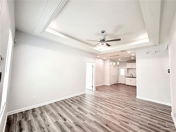2nd image of 1801 Elsham Ave #1