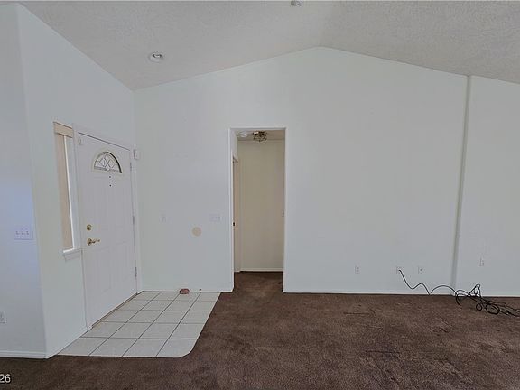 3rd image of 5941 Doubletree Rd