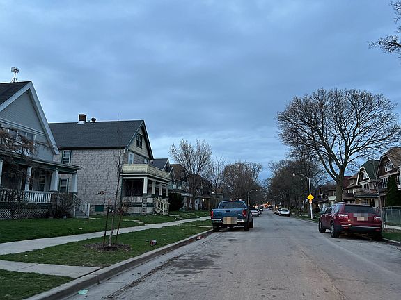 5th image of 2647-2649 N 50th St