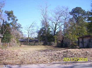 5207 Cordell St, Savannah, GA 31405