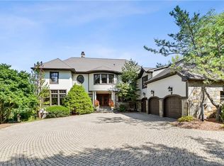 9 Cobtail Way, Simsbury, CT 06070