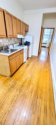 Rented by United Realty Equities | media 14