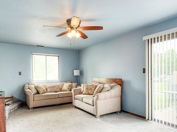 3rd image of 16239 S 85th Ave #1