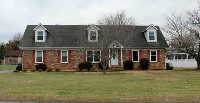 1st image of 1216 Woodbridge Dr