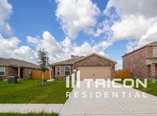 2417 Regatta Ln, La Marque, TX 77568