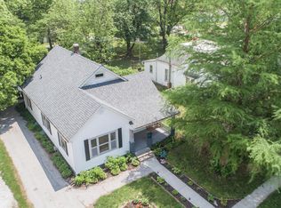 107 N Union St, New Franklin, MO 65274