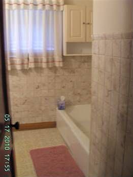 4th image of 473 Stanley St