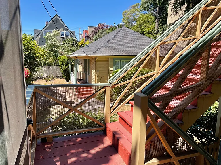 2019 Haste St #1 — Photo 7
