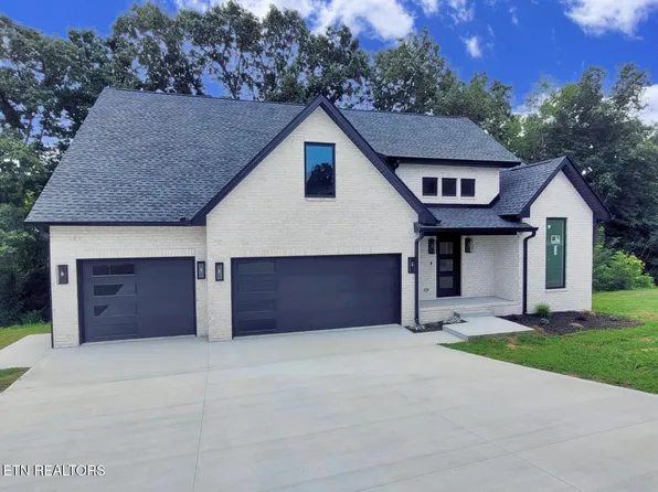 1489 Thomas Woods Way, Lenoir City, TN 37772
