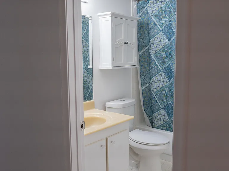 400 SW 134th Way #302F — Photo 21