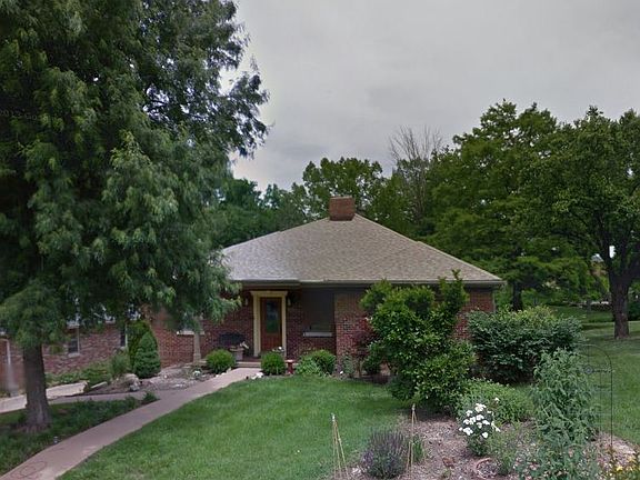 2nd image of 2006 Wayne Ave