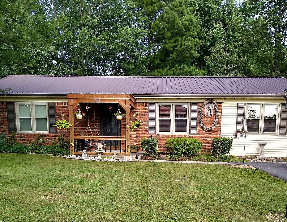 1st image of 401 Embry Villa Dr