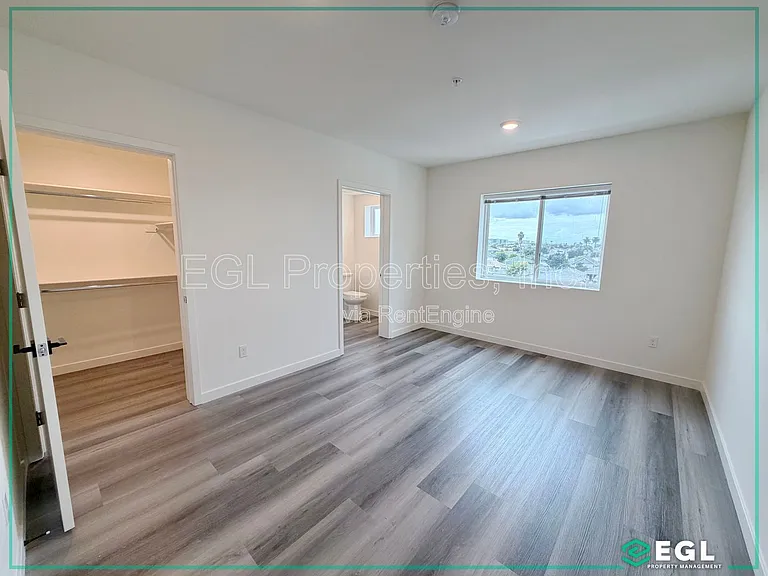 10505 Hawthorne — Photo 14