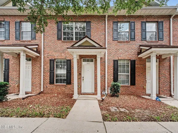 1517 FIELDVIEW Drive, Jacksonville, FL 32225