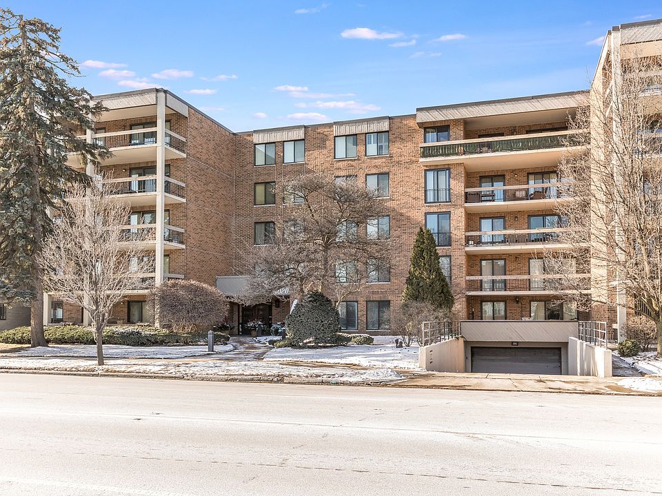 1st image of 1020 N Harlem Ave APT 3C