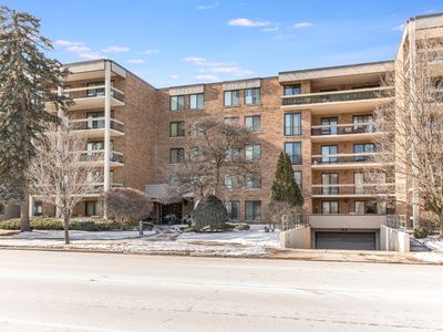 1020 N Harlem Ave APT 3C, River Forest, IL, 60305