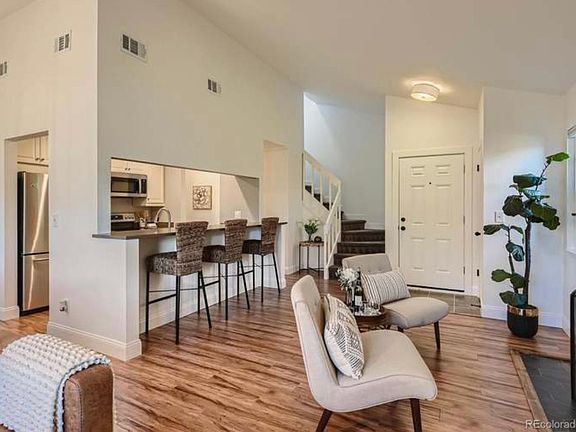 4th image of 540 S Forest St APT 7-204