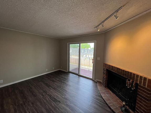 4th image of 2715 Saint Francis Dr