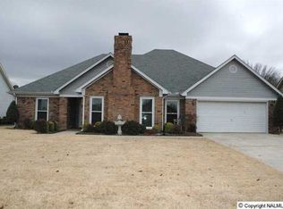 2807 Carrington Dr SW, Decatur, AL 35603