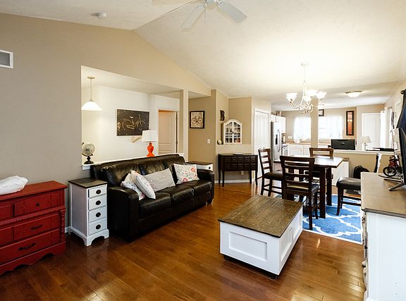 4th image of 2007 Westwick Cir #0