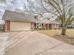 1236 SE Greystone Ave, Bartlesville, OK 74006