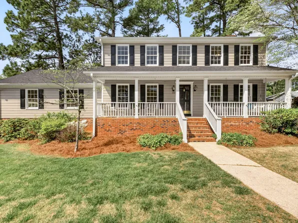 3001 Glen Burnie Dr, Raleigh, NC 27607