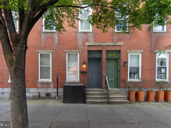 2140 Christian St, Philadelphia, PA 19146