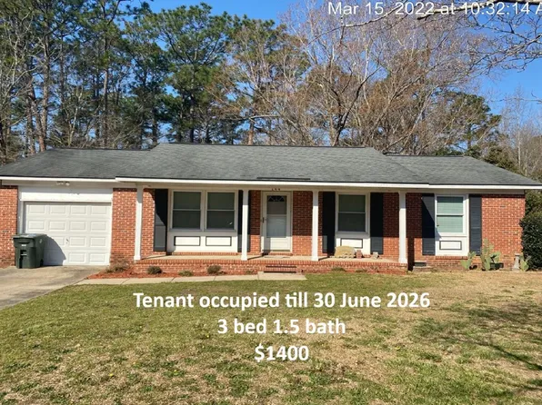 144 S Ingleside Dr, Fayetteville, NC 28314