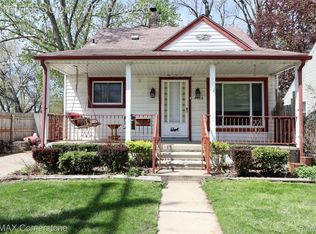4532 Howe Rd, Wayne, MI 48184