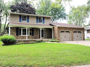 306 Hampton Rd, Durand, MI 48429