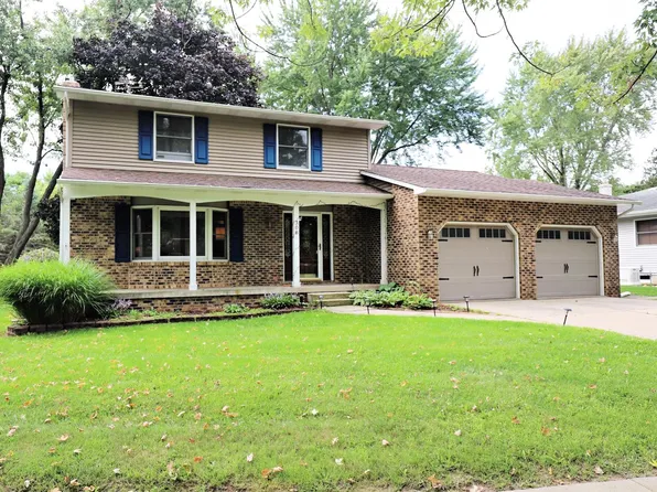306 Hampton Rd, Durand, MI 48429