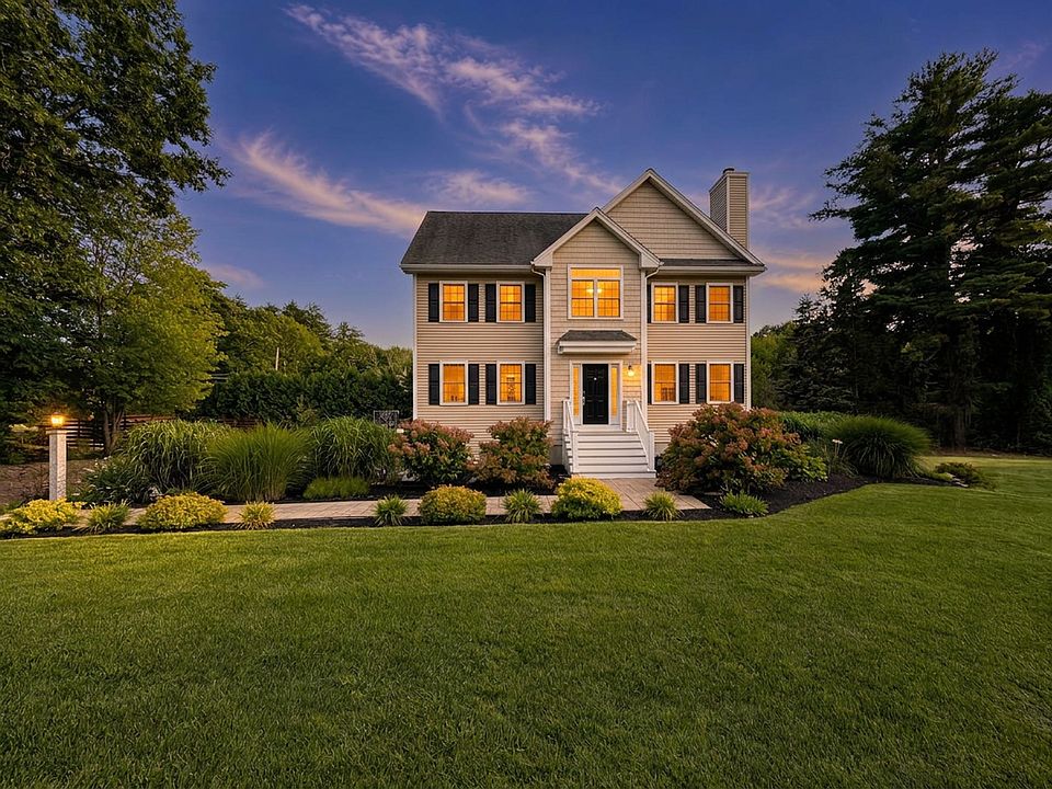 1st image of 6 Dickson Ave