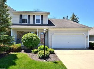 432 Dartmouth Trl, Northfield, OH