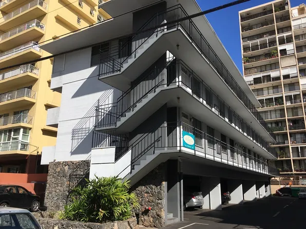 249 Liliuokalani Ave APT 303, Honolulu, HI 96815